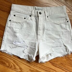 Abercrombie & Fitch mid-rise boyfriend denim shorts - 25/0R